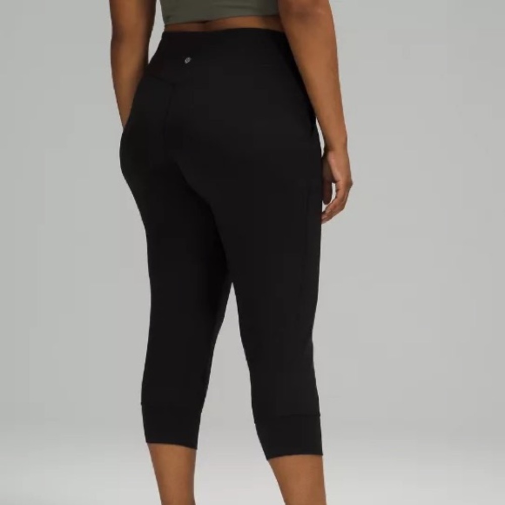 lululemon Align™ Jogger Crop Black Size 12 - Picture 2 of 12